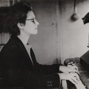 Elsa Barraine 的头像