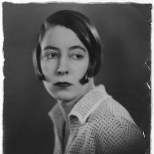 Gwen Farrar 的头像