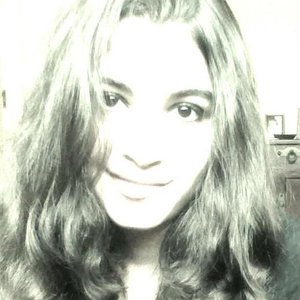 'Luiza Machado' için resim