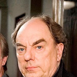 Alun Armstrong 的头像