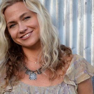 Sally Taylor 的头像