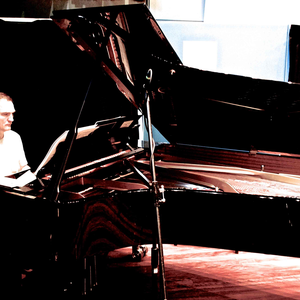 Michael Kieran Harvey photo provided by Last.fm