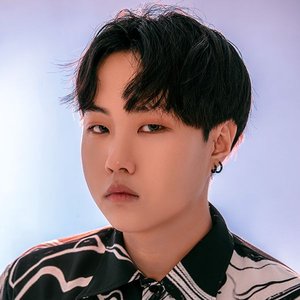 “BlueWhale”的封面