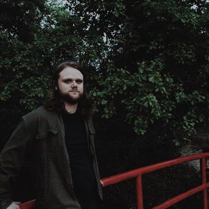 Lucas Powell 的头像