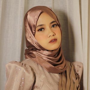 Avatar for Hanin Dhiya