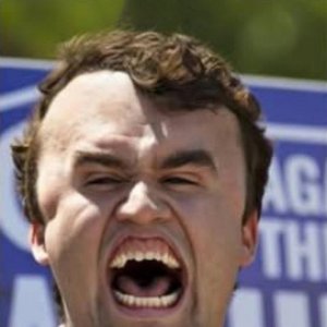 Charlie Kirk 的头像