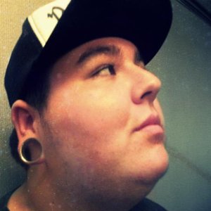 Dividing By Zero のアバター