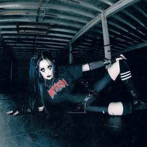 Bitch on Bitch - Single