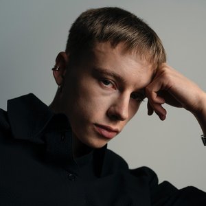Isak Shorty 的头像