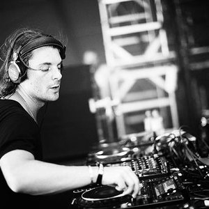 Axwell feat. Errol Reid için avatar