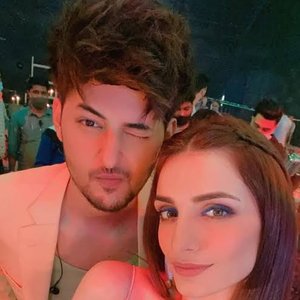 Prakriti Kakar, Darshan Raval 的头像