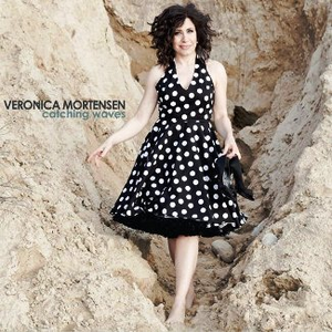 Kishore Kumar - Catching Waves - Zortam Music