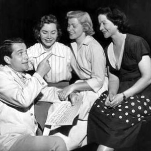 Perry Como & The Fontane Sisters için avatar