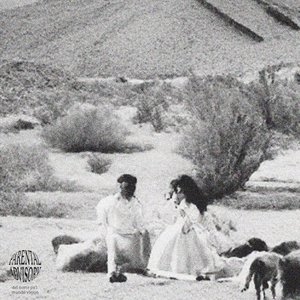 Idilios Norteños: Una Historia de Amor Suburbana