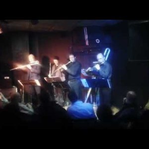 Four or more Flutes 的头像