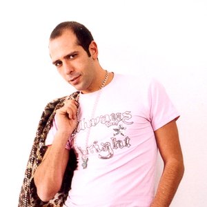 Checco Zalone için avatar