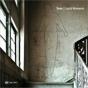 “Lucid Moments”的封面