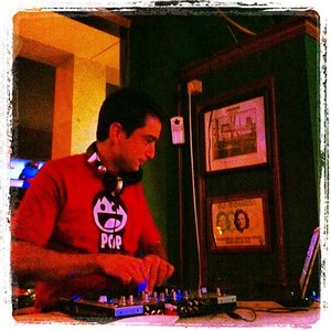 DJ Achi 的头像