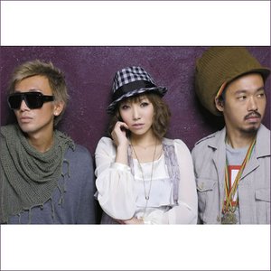 Spontania feat. AZU 的头像