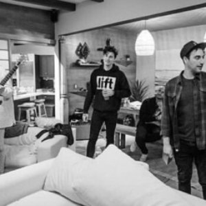 Shawn Mendes, Teddy Geiger, Nate Mercereau, Scott Harris 的头像