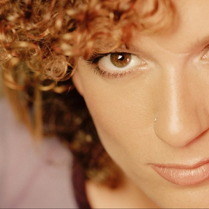 Lucy Diakovska photo provided by Last.fm