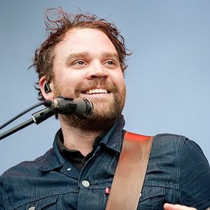 Scott Hutchison 的头像