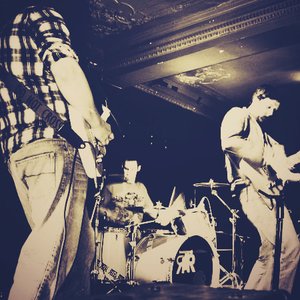 “We Are Burkes Lounge”的封面
