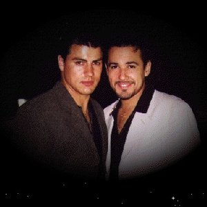 Eric & Henrique 的头像