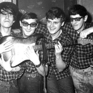 Sylvester's Team photo provided by Last.fm