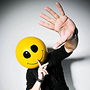 Mike Candys photo provided by Last.fm