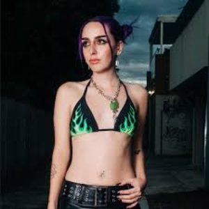 Avatar di weirdtechnogirlfriend