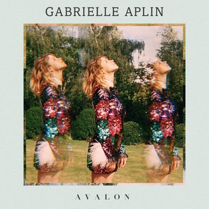 “Avalon”的封面