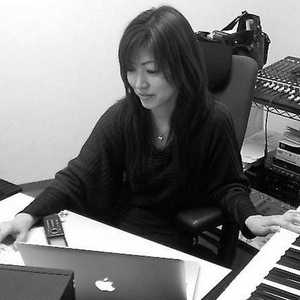 山下絹代 photo provided by Last.fm