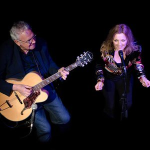 Claire Martin & Jim Mullen 的头像