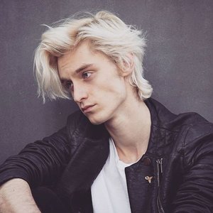 Luca Chikovani 的头像