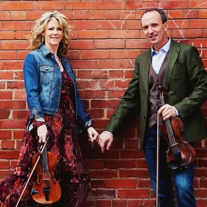 Natalie MacMaster & Donnell Leahy のアバター