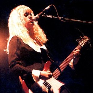 Kat Bjelland 的头像