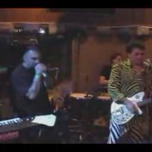 Горшок и Red Elvises 的头像