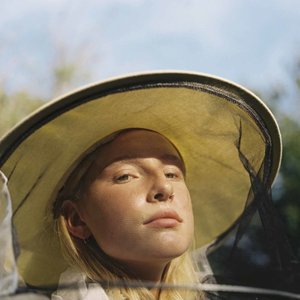 Avatar for Billie Marten