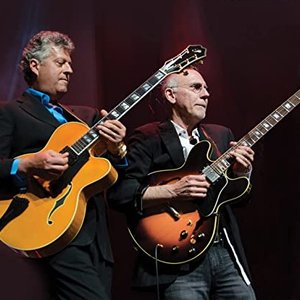 Avatar für Larry Carlton & Paul Brown