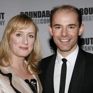 Daniel Evans & Jenna Russell 的头像
