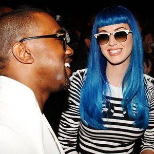 Katy Perry (feat. Kanye West) 的头像