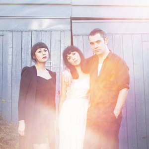 Pearls photo provided by Last.fm