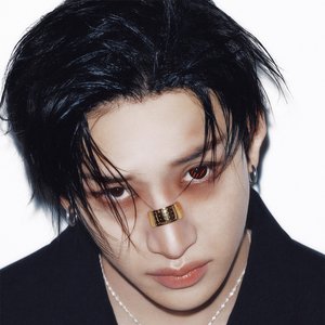 방찬 的头像