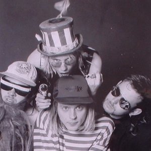 Gaye Bykers on Acid photo provided by Last.fm