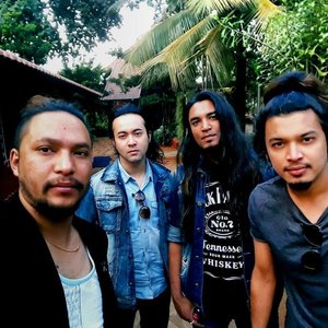 Girish & The Chronicles 的头像
