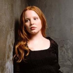 Lauren Ambrose 的头像