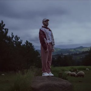 Como Quem Sonha - EP