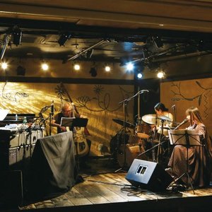 Avatar for 青葉市子+三宅純+山本達久+渡辺等