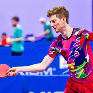 Adam Bobrow 的头像